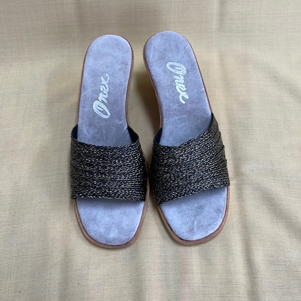 Onex wedge heels